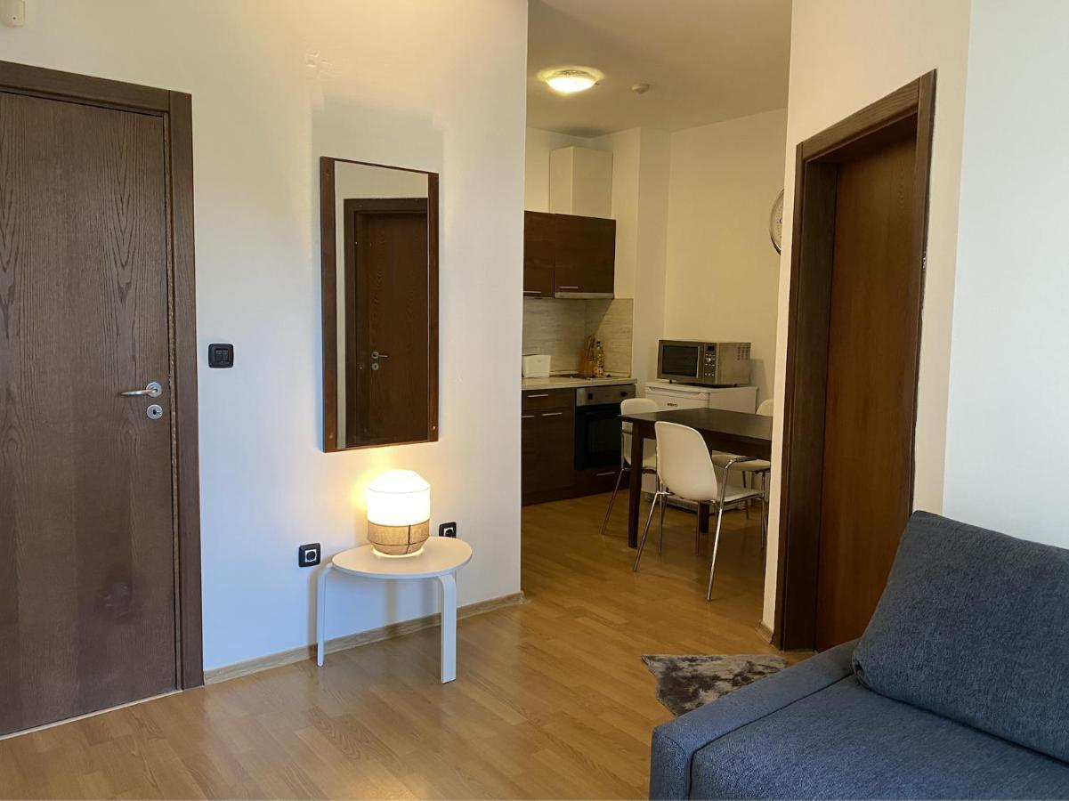 2 Bedroom Apartment Next To Gondola Ski Lift Банско Экстерьер фото