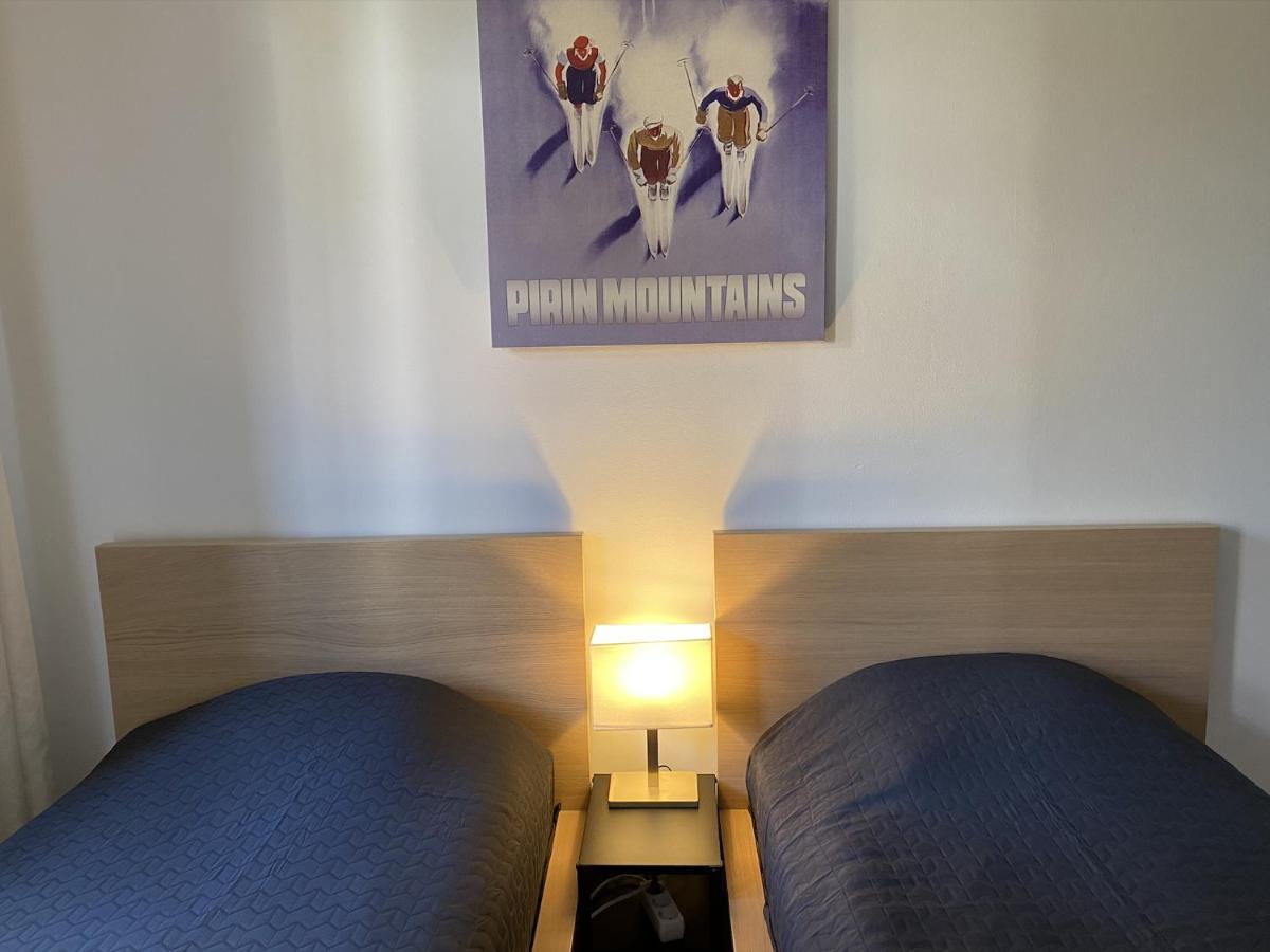 2 Bedroom Apartment Next To Gondola Ski Lift Банско Экстерьер фото