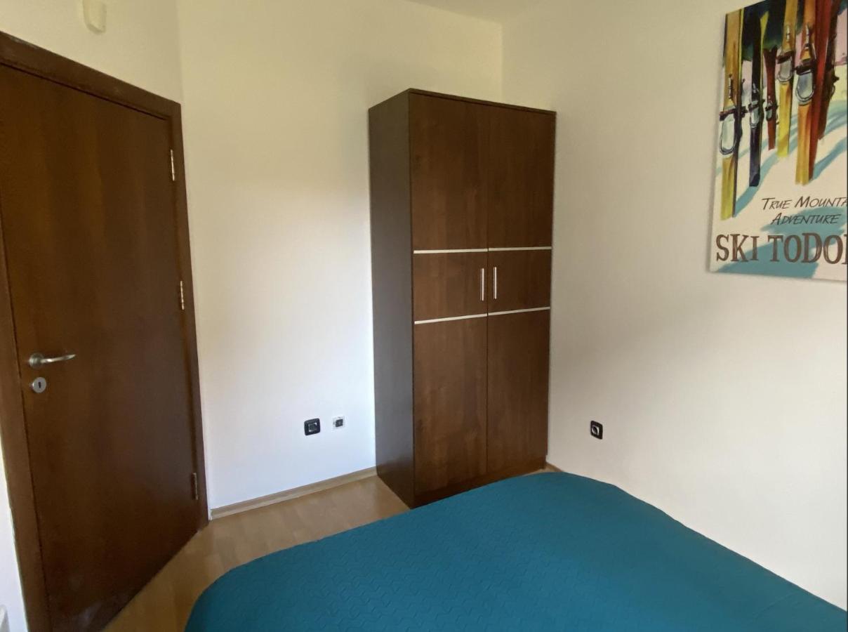 2 Bedroom Apartment Next To Gondola Ski Lift Банско Экстерьер фото