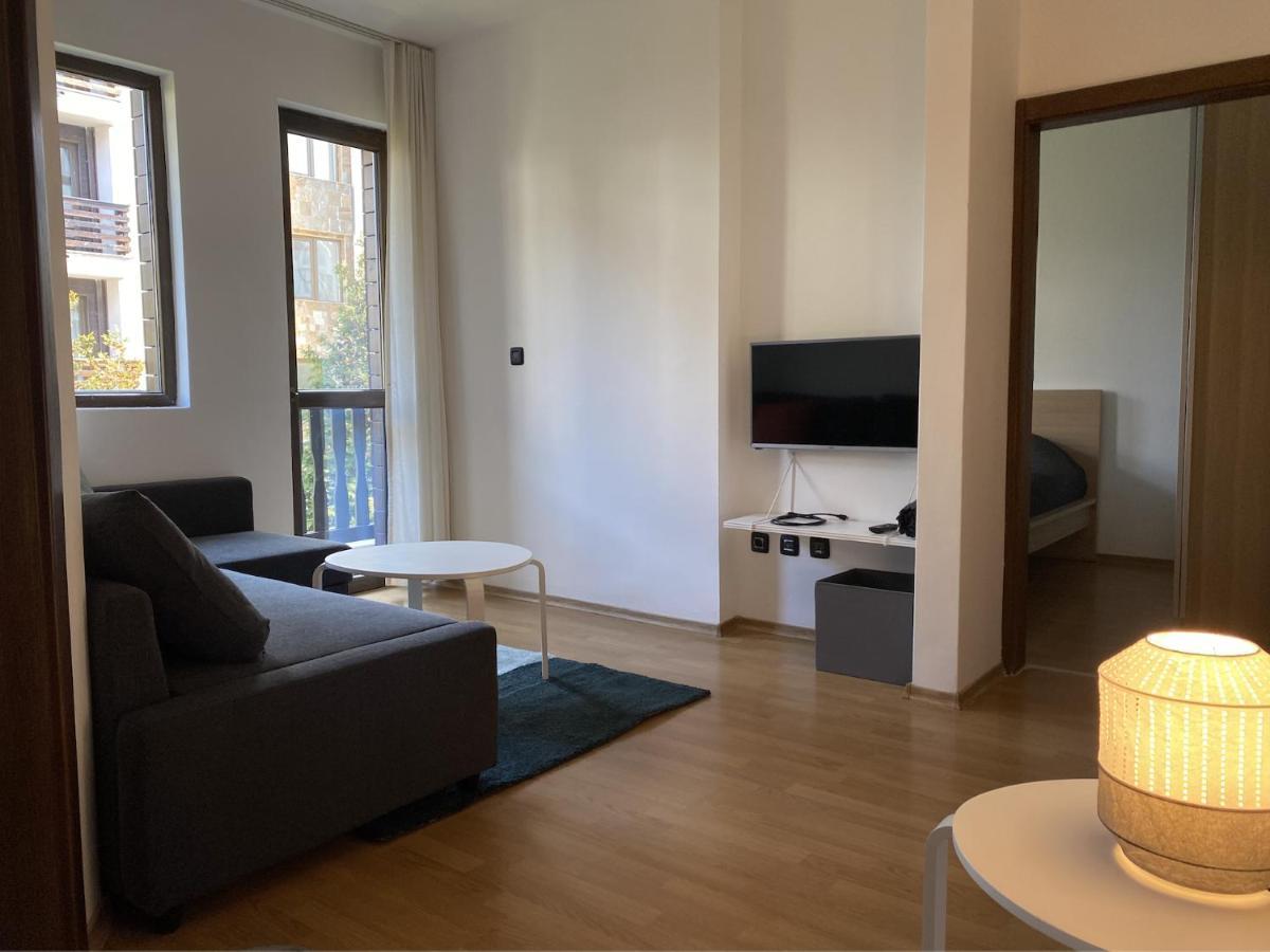 2 Bedroom Apartment Next To Gondola Ski Lift Банско Экстерьер фото